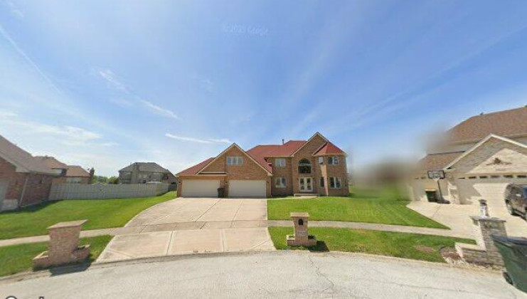 19920 chestnut ct, lynwood, il 60411