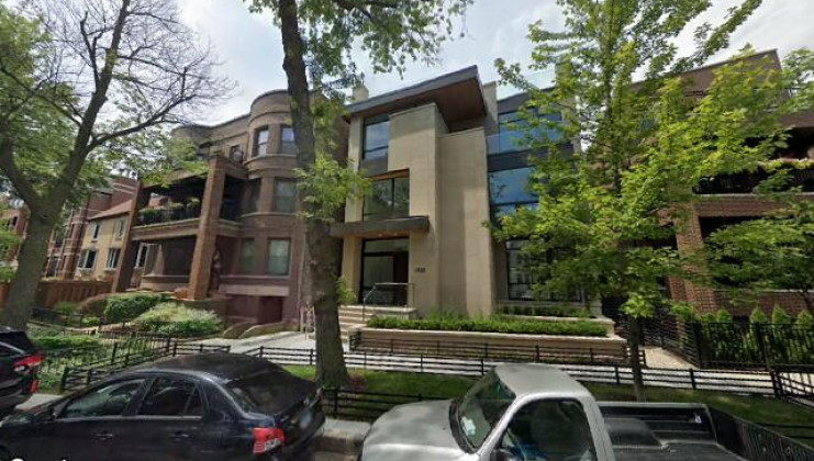 2902 n burling st, chicago, il 60657