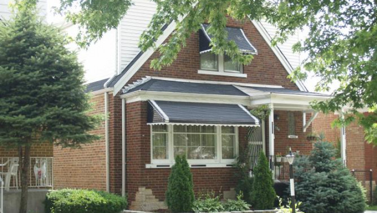 10429 s indiana ave, chicago, il 60628