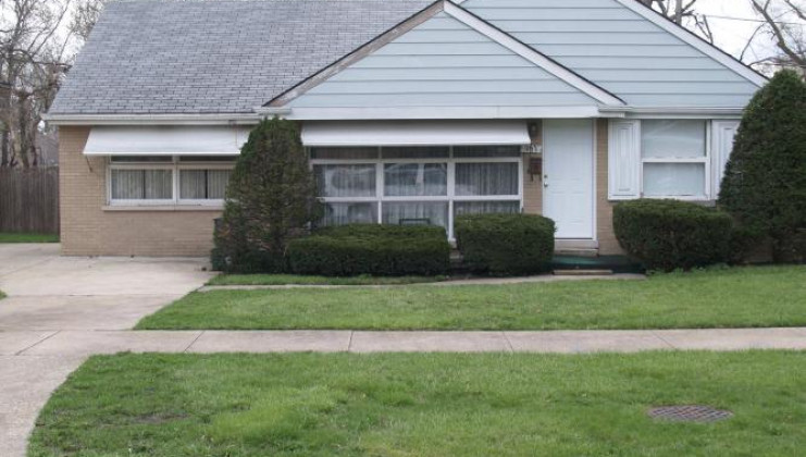903 suffolk ave, westchester, il 60154