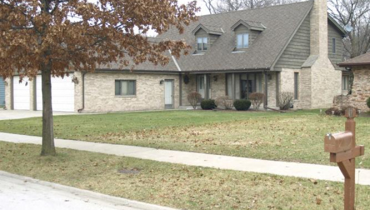 18055 jason ln, lansing, il 60438