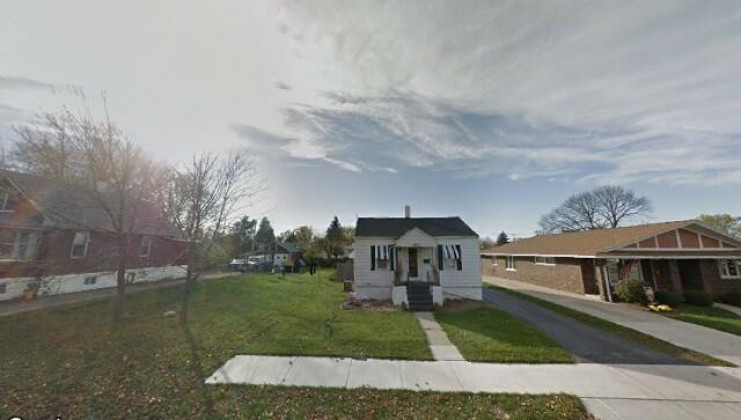 1821 highland ave, crest hill, il 60403