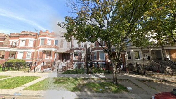 3930 w gladys ave, chicago, il 60624