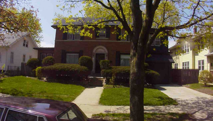 20 n elmwood ave, waukegan, il 60085