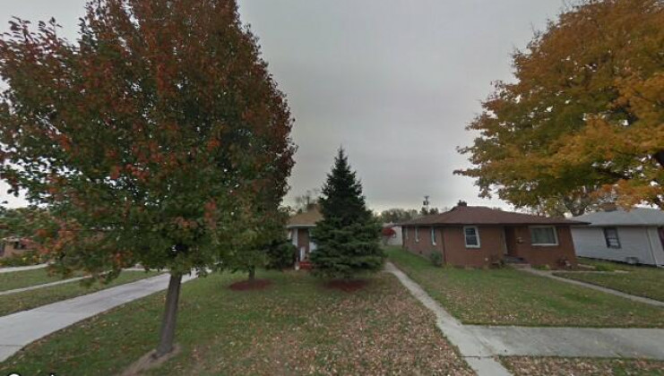 1212 n highland ave, joliet, il 60435