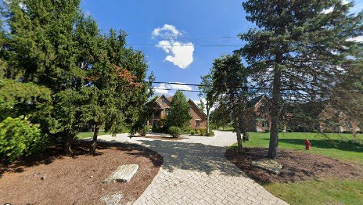 9341 s madison st, burr ridge, il 60527