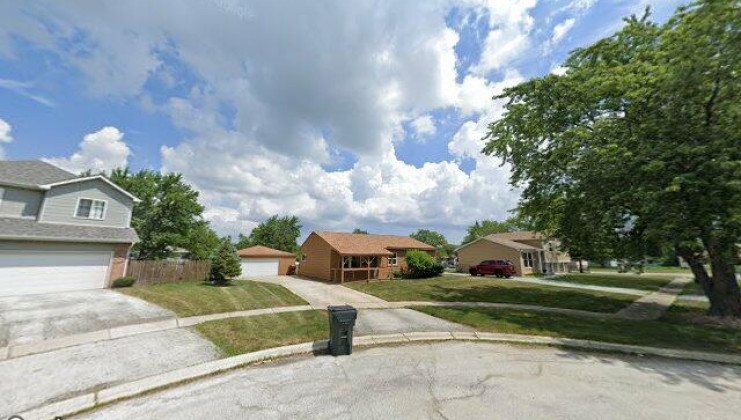 3712 wellington ct, hazel crest, il 60429