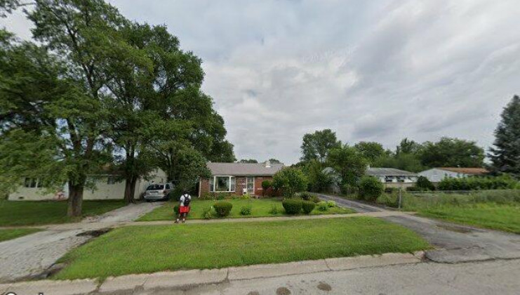 16601 plymouth dr, markham, il 60428