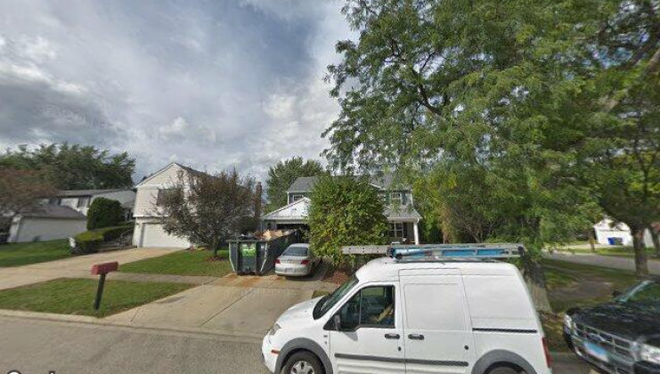 204 amber ln, vernon hills, il 60061