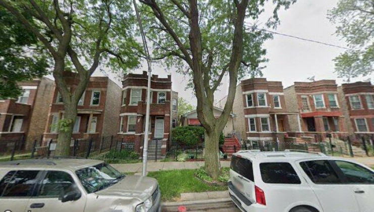 932 n ridgeway ave, chicago, il 60651