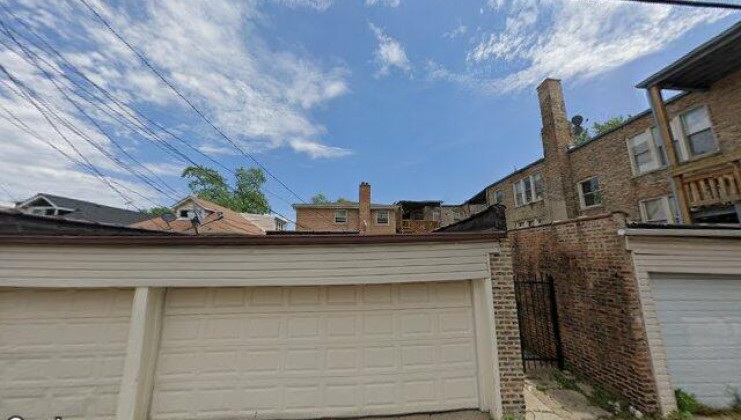 9050 s ada st, chicago, il 60620