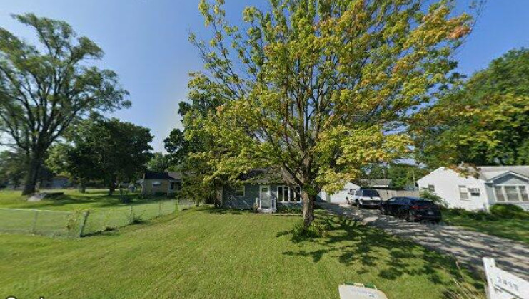 2410 emlong st, joliet, il 60435