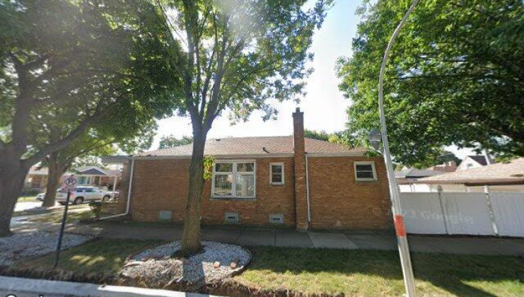 8800 s ridgeland ave, chicago, il 60617