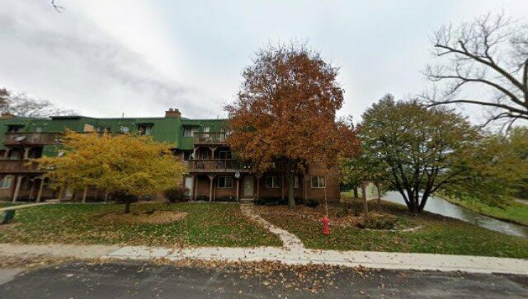 1979 tall oaks dr unit 1a, aurora, il 60505