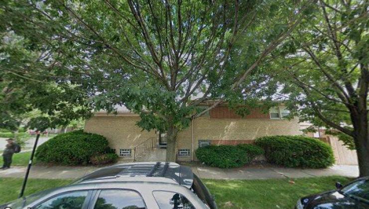 9059 jeffery blvd s, chicago, il 60617