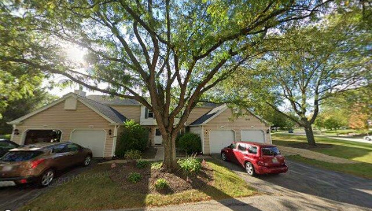 2464 devonshire ct, aurora, il 60502