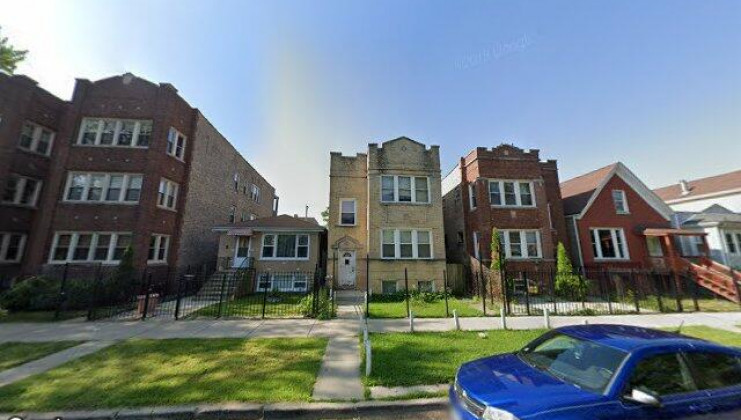 4033 w crystal st, chicago, il 60651