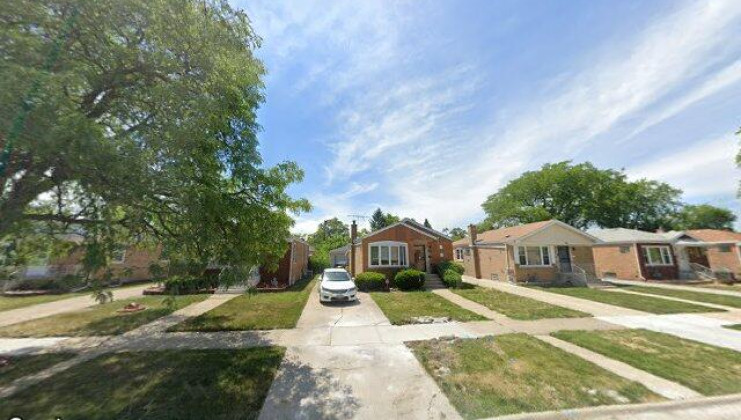 15526 maryland ave, dolton, il 60419