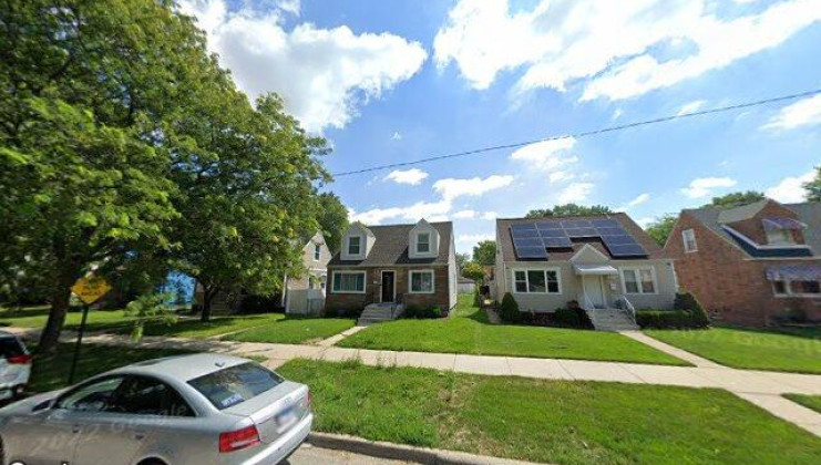 7725 s saint louis ave, chicago, il 60652