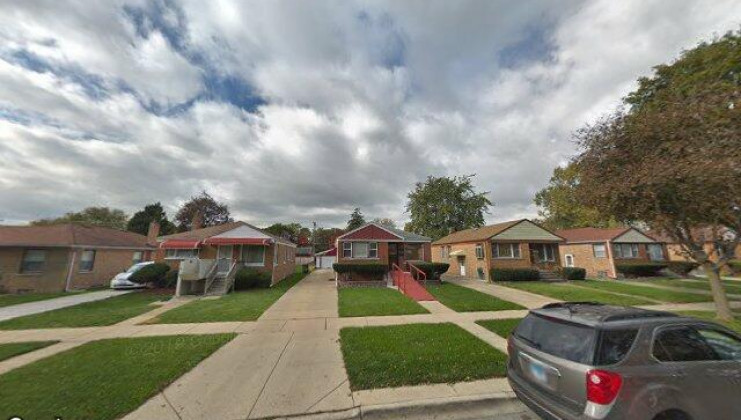 302 linden ave, bellwood, il 60104