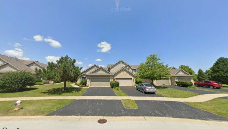 9004 newcastle ct, tinley park, il 60487