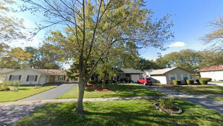 18106 charlemagne ave, hazel crest, il 60429