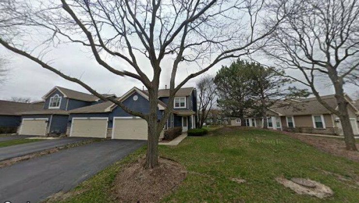 1059 ridgefield cir, carol stream, il 60188