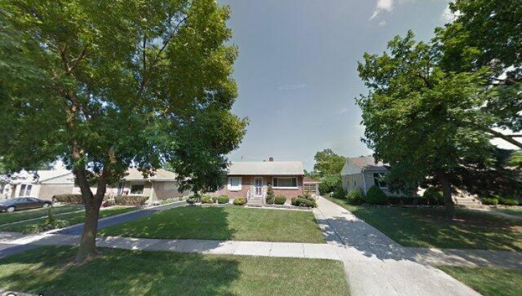 1429 atwood ave, berkeley, il 60163