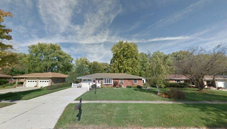 112 monna st, sugar grove, il 60554