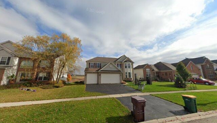 1387 s wild meadow rd, round lake, il 60073