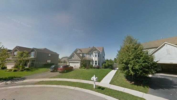 1268 sandy dr, antioch, il 60002