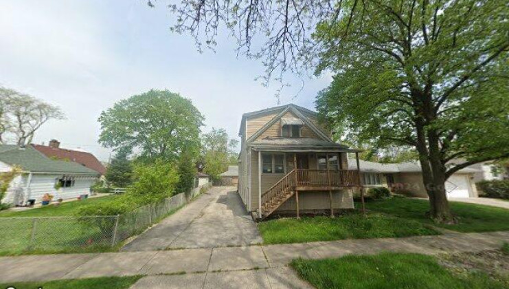 7846 white ave, lyons, il 60534