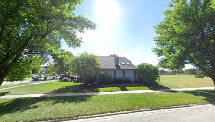 2592 leach dr, naperville, il 60564