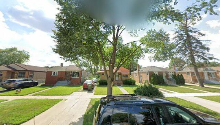 240 linden ave, bellwood, il 60104