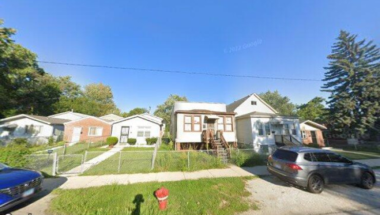 9027 s drexel ave, chicago, il 60619