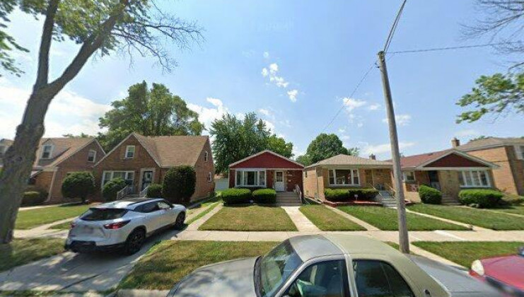 14318 s michigan ave, riverdale, il 60827