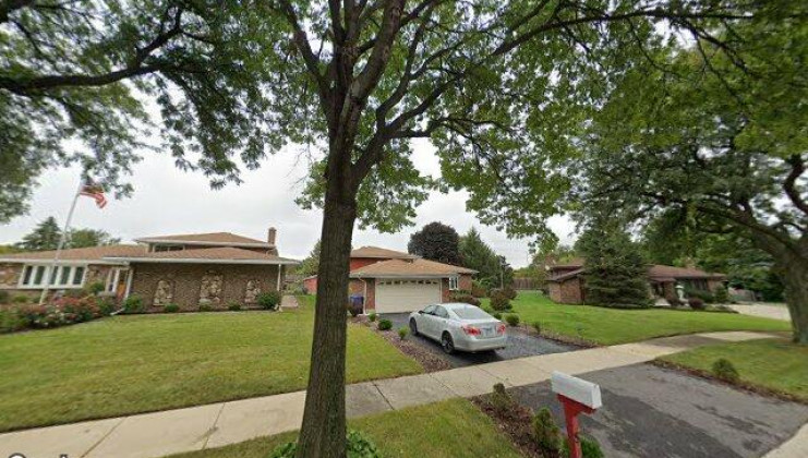 510 w millns ct, addison, il 60101
