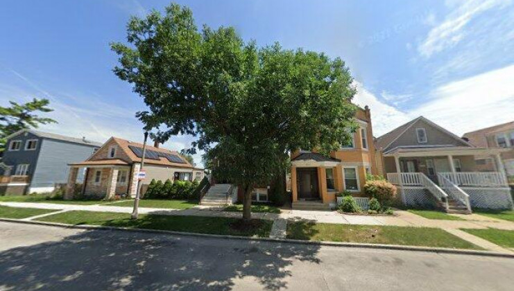 1527 east ave, berwyn, il 60402