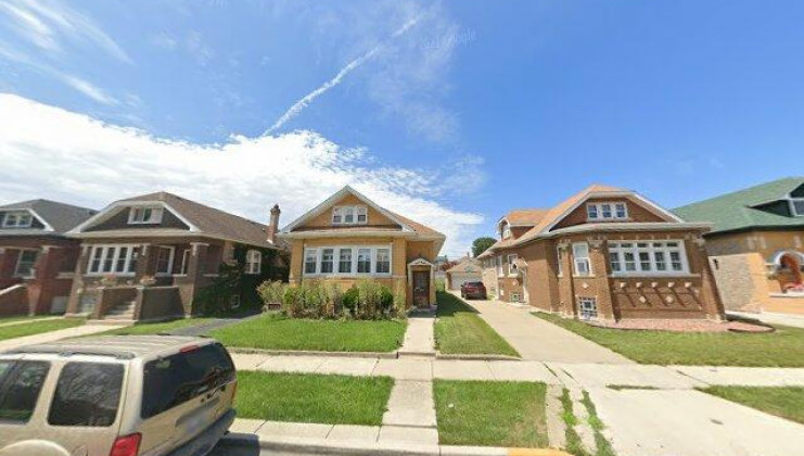 1816 east ave, berwyn, il 60402