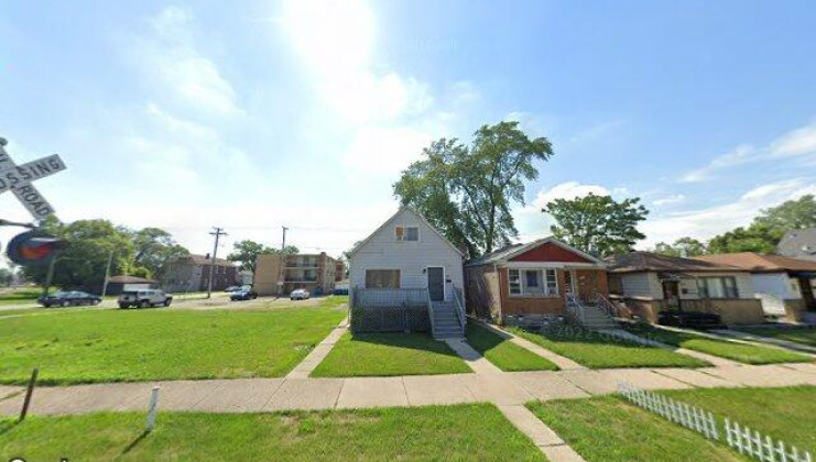 12540 s wood st, calumet park, il 60827