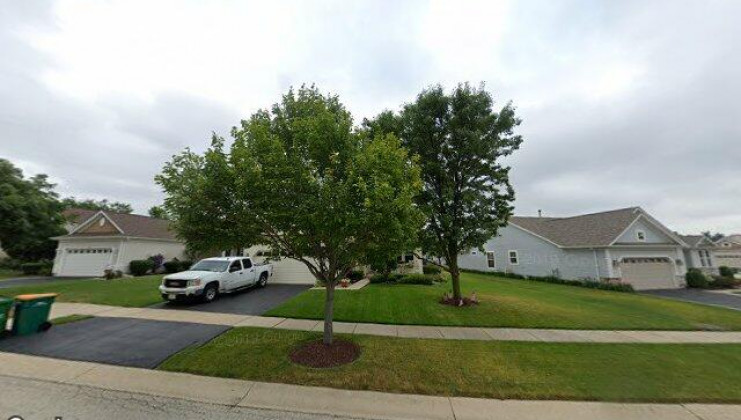 11832 kensington dr, huntley, il 60142