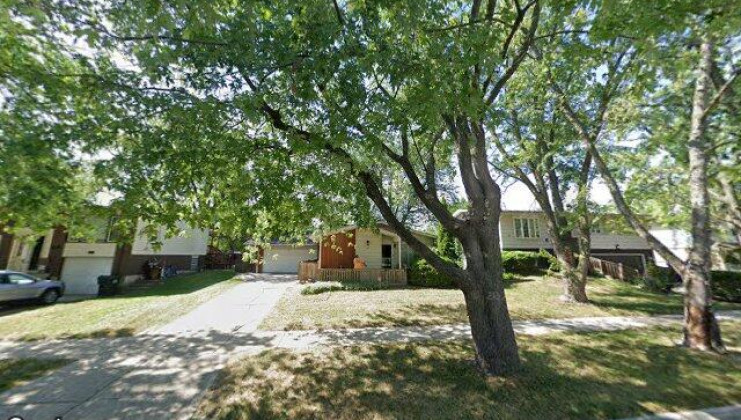 432 w arquilla dr, glenwood, il 60425