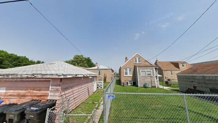 5208 s long ave, chicago, il 60638