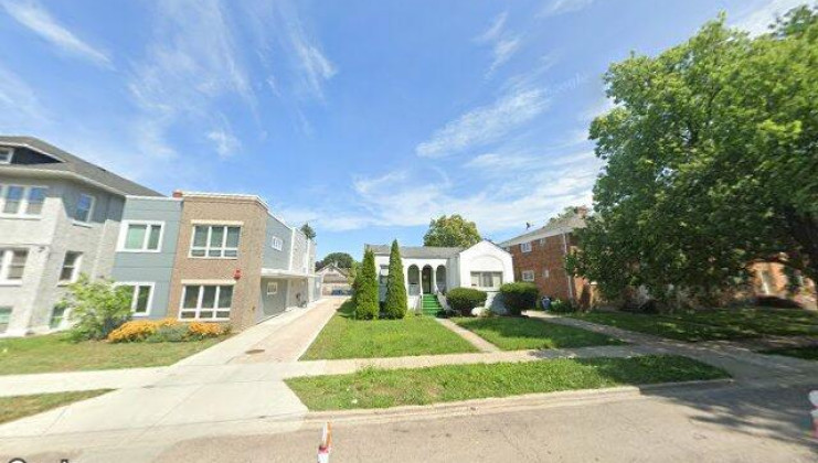 1931 s 5th ave, maywood, il 60153