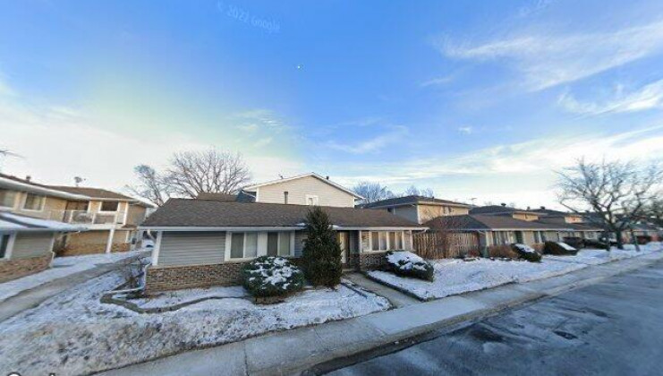 6125 kit carson dr, hanover park, il 60133