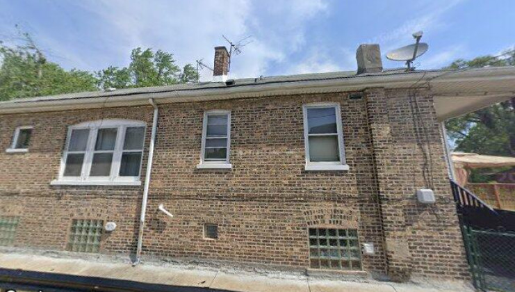 7439 s wentworth ave, chicago, il 60621
