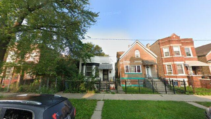 1112 n lawndale ave, chicago, il 60651