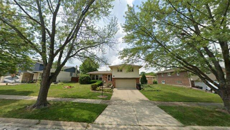 15312 cherry ln, oak forest, il 60452