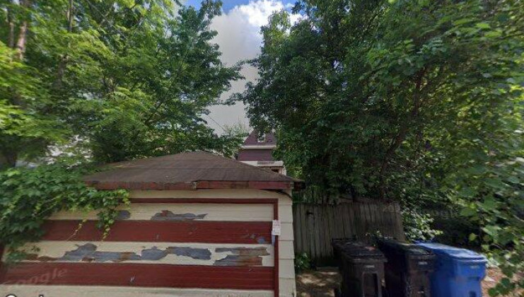 5830 w race ave, chicago, il 60644