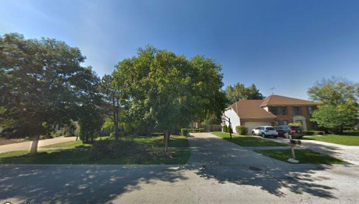 1032 bette ln, glenview, il 60025